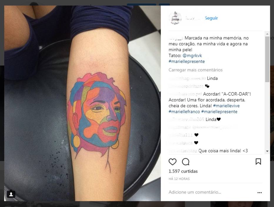 Filha de Marielle Franco tatua rosto da ex-vereadora