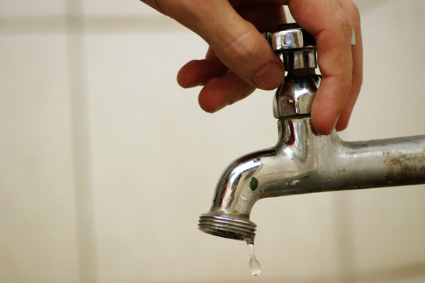 Fornecimento de água em Salvador somente será restabelecido no domingo