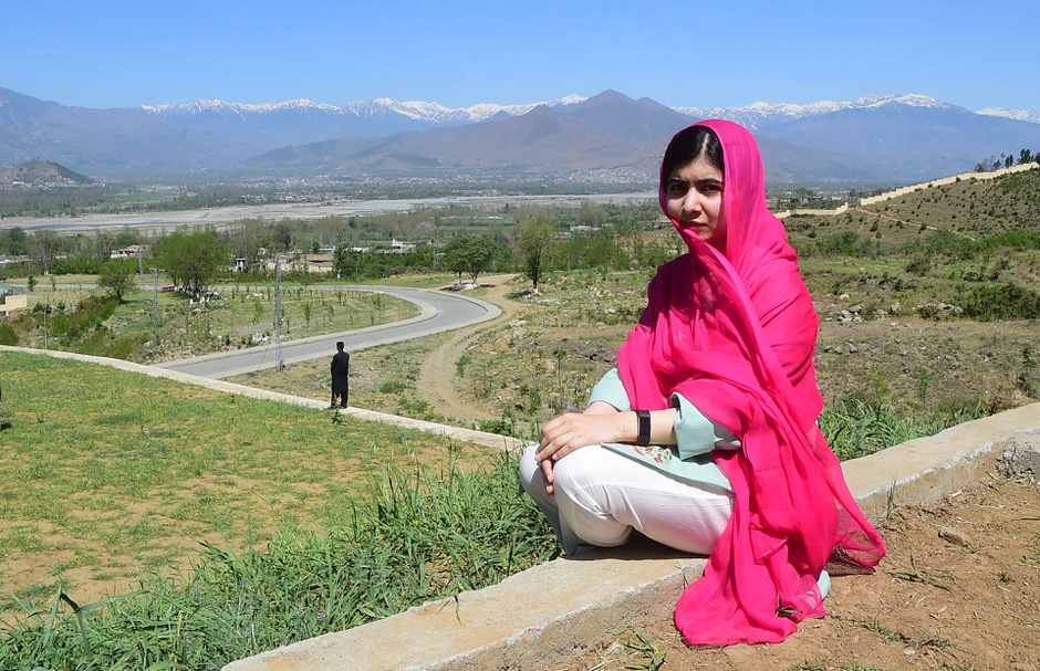 Malala volta ao Paquistão após seis anos