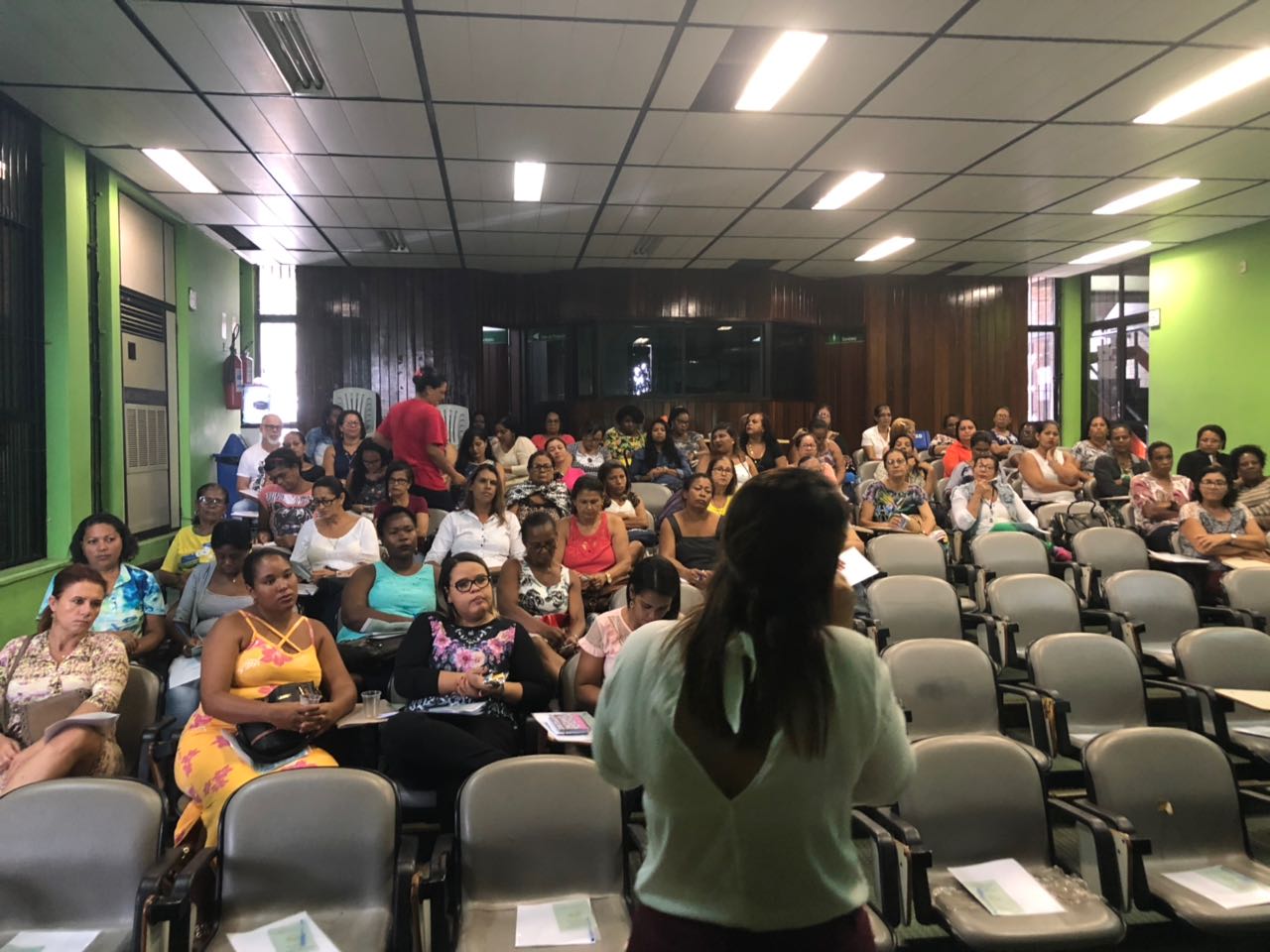 Servidores de Camaçari recebem capacitação sobre Bolsa Família