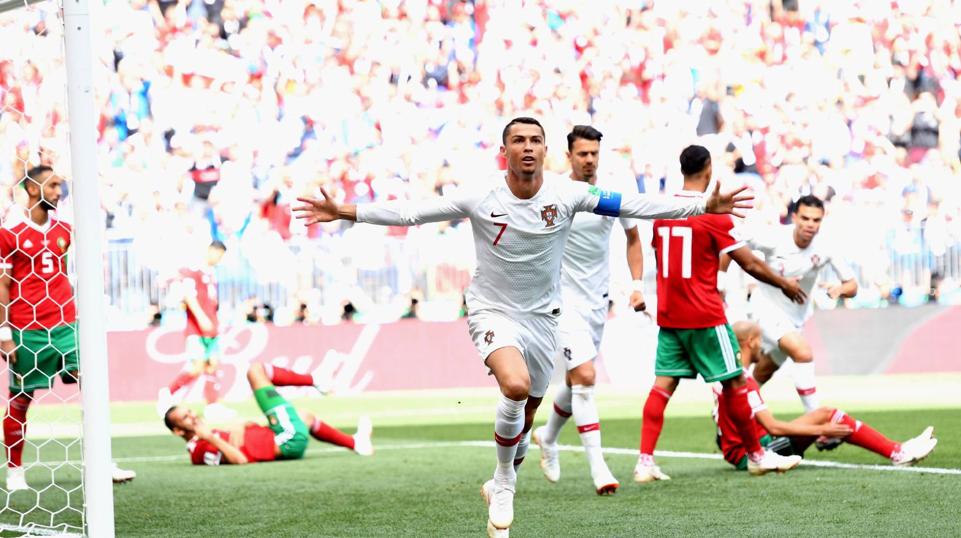 Cristiano Ronaldo volta a marcar e garante vitória de Portugal