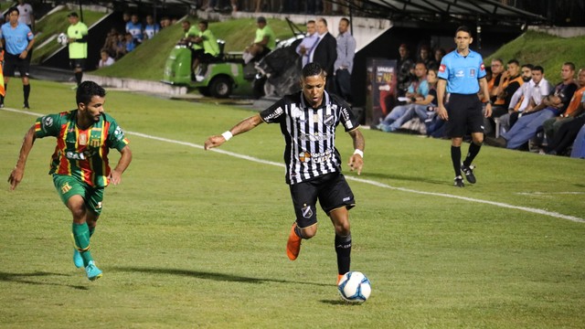 Sampaio Corrêa vai decidir a Copa do Nordeste contra o Bahia