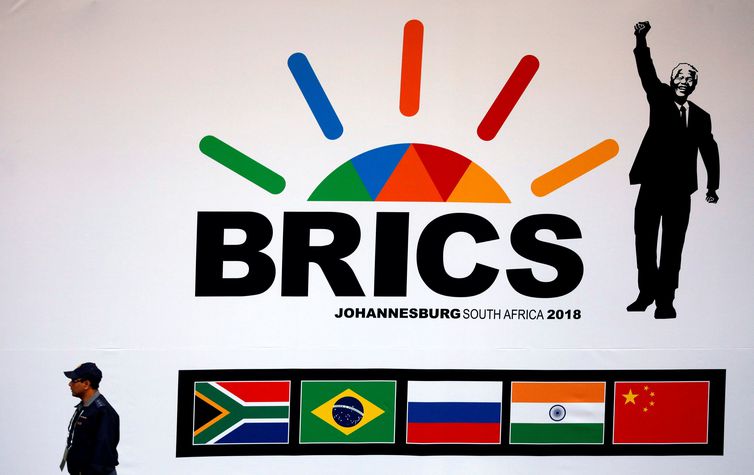 Comércio do Brasil com Brics avança, mas agenda mudou em dez anos