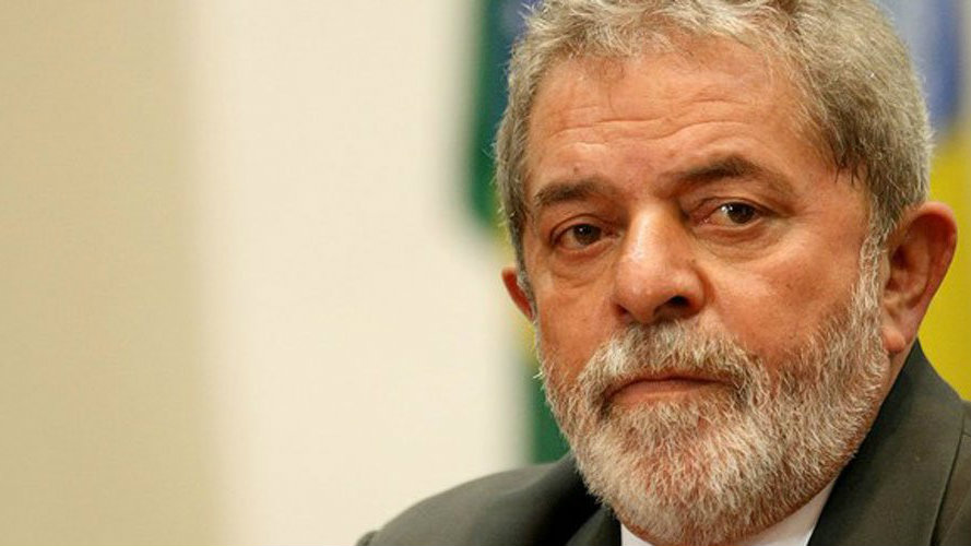 Desembargador manda soltar Lula; Moro diz que autoridade não tem competência