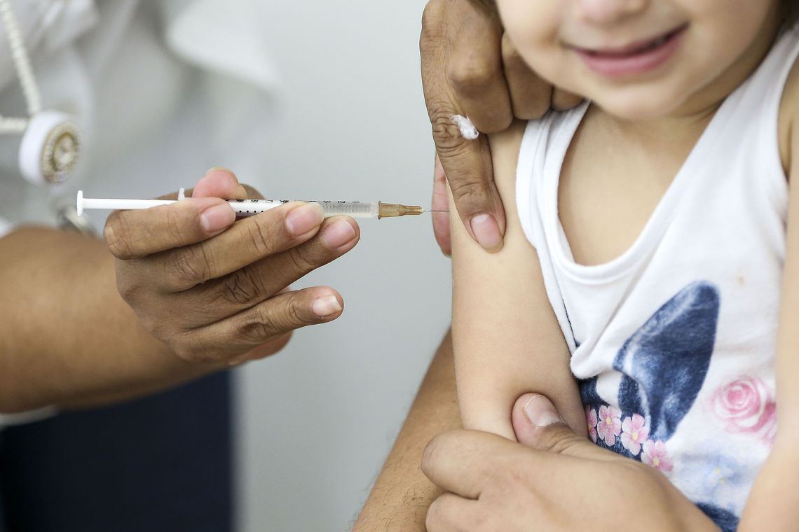 Camaçari precisa vacinar 8.700 crianças