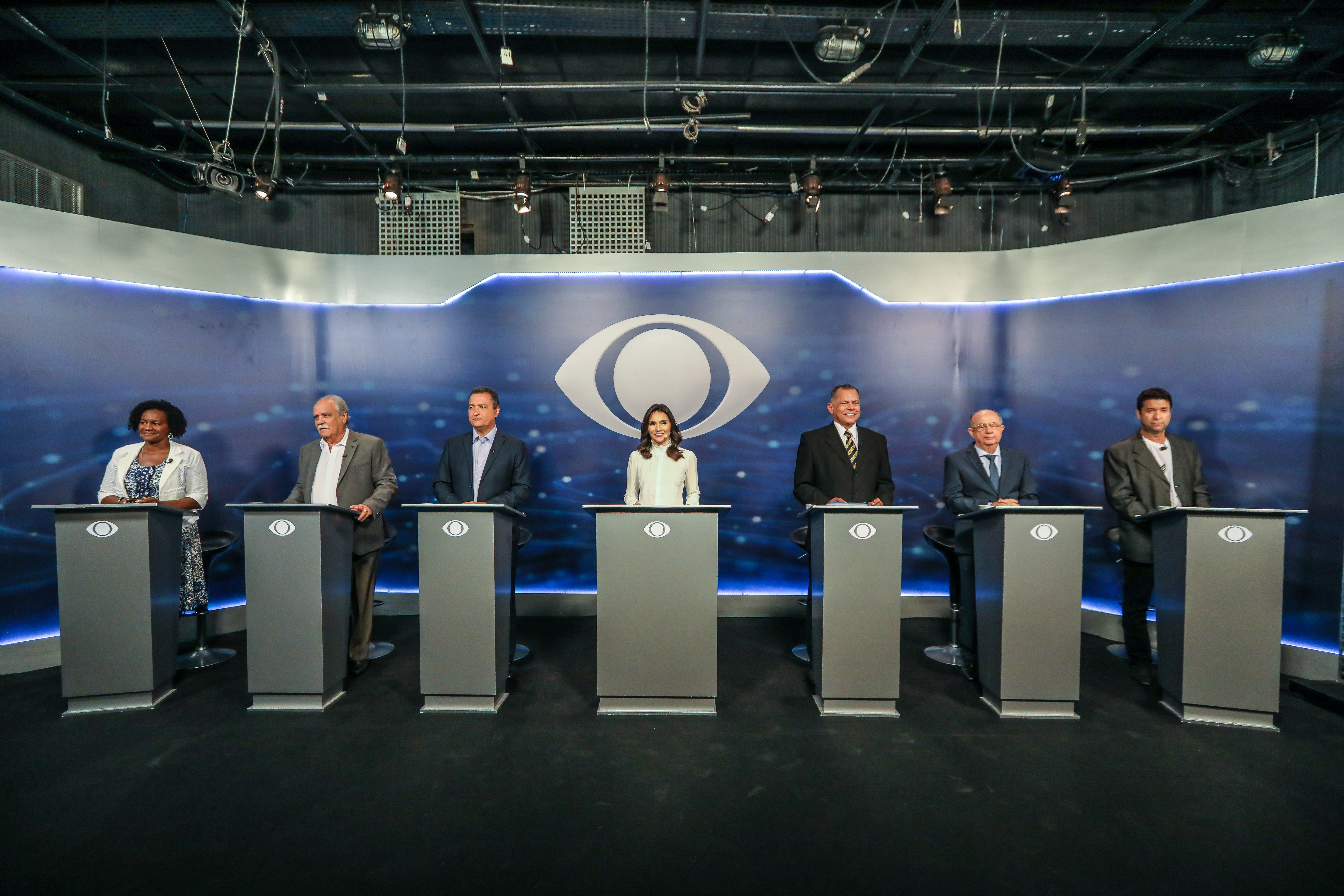 Band realiza o primeiro debate entre candidatos ao governo da BA