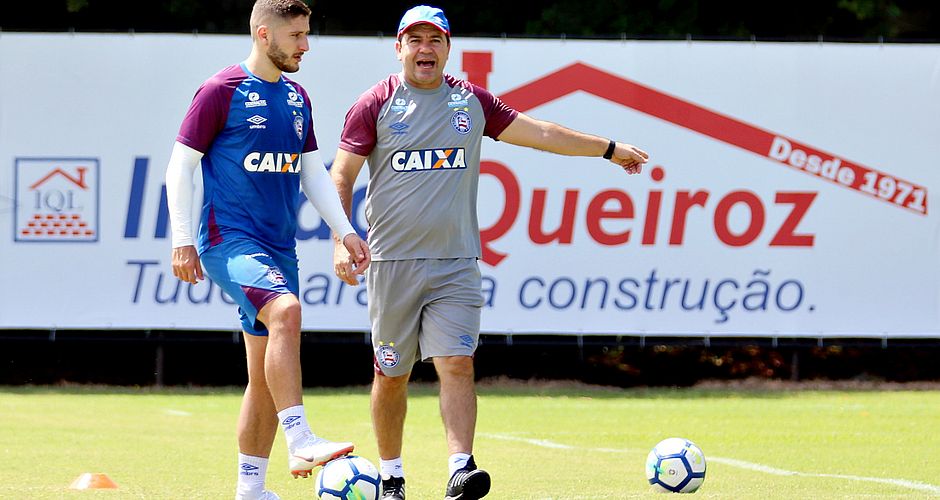 Zé Rafael reforça o Bahia contra o Sport
