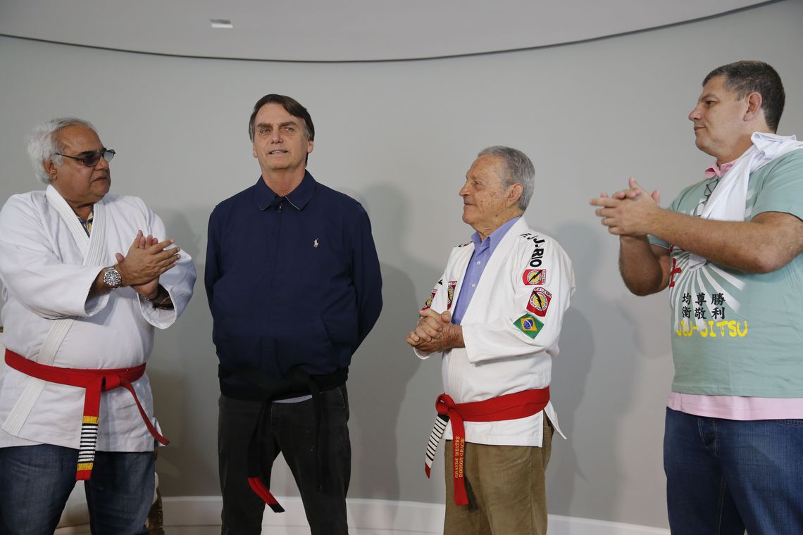 Bolsonaro promete “dar um ippon na violência, corrupção e ideologia”