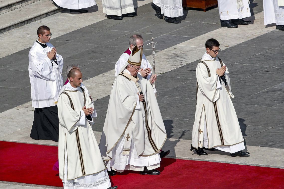 Papa Francisco proclama Paulo VI novo santo da Igreja Católica