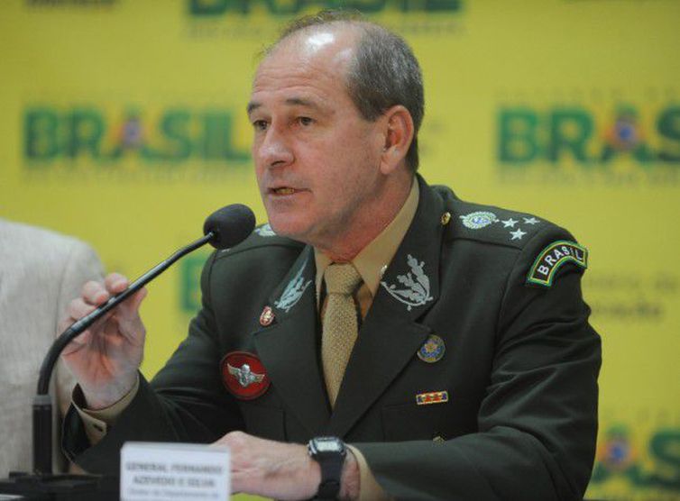 Bolsonaro anuncia general Fernando Azevedo e Silva para a Defesa