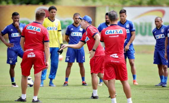 Bahia treina para enfrentar o CRB pela Copa do Nordeste