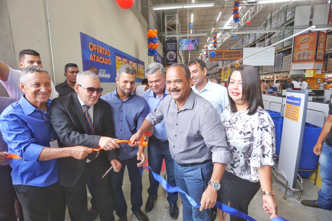 Atakarejo inaugura a maior loja da rede em Camaçari