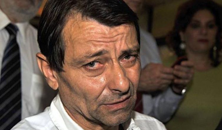 Battisti ficará em isolamento por um ano em prisão na Sardenha