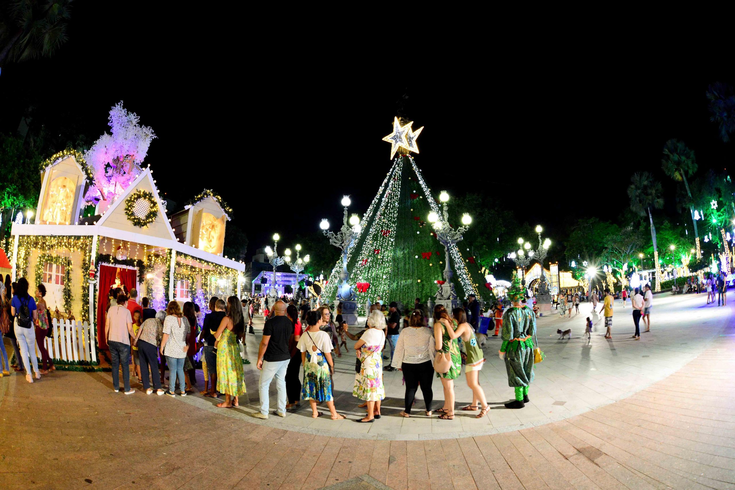 Natal Salvador registra 1,3 milhão de pessoas no Campo Grande