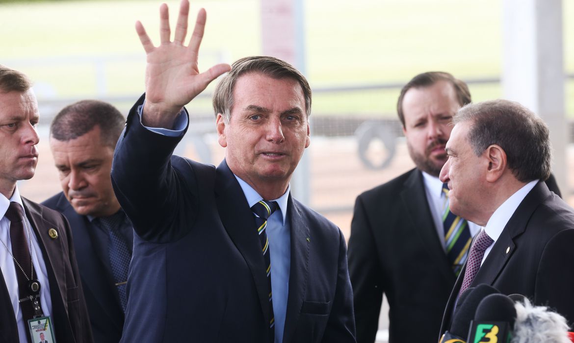 Bolsonaro descarta incluir participantes no Conselho da Amazônia