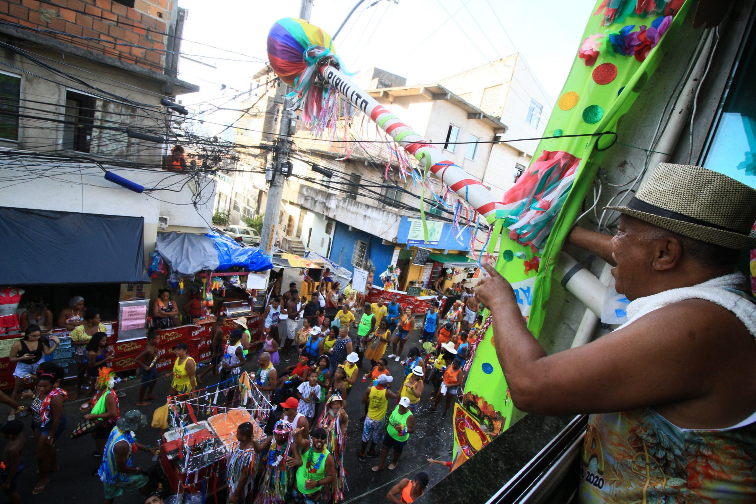 Circuito Mestre Bimba faz Nordeste de Amaralina ferver no Carnaval