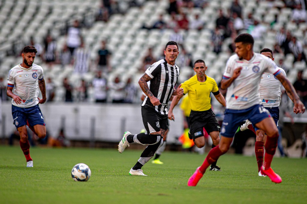 Em jogo equilibrado, Bahia e Ceará empatam por 2 a 2 pela Copa do Nordeste