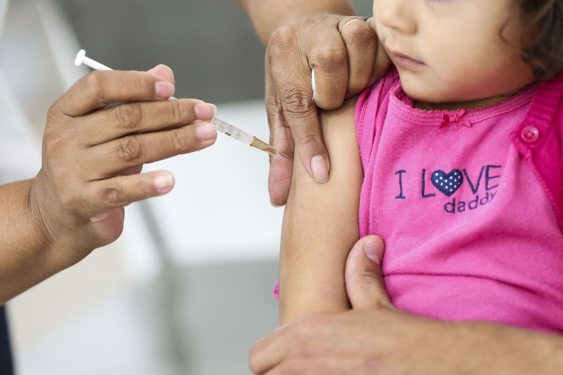 Dia D de vacinação contra o sarampo vai mobilizar 111 pontos em Salvador