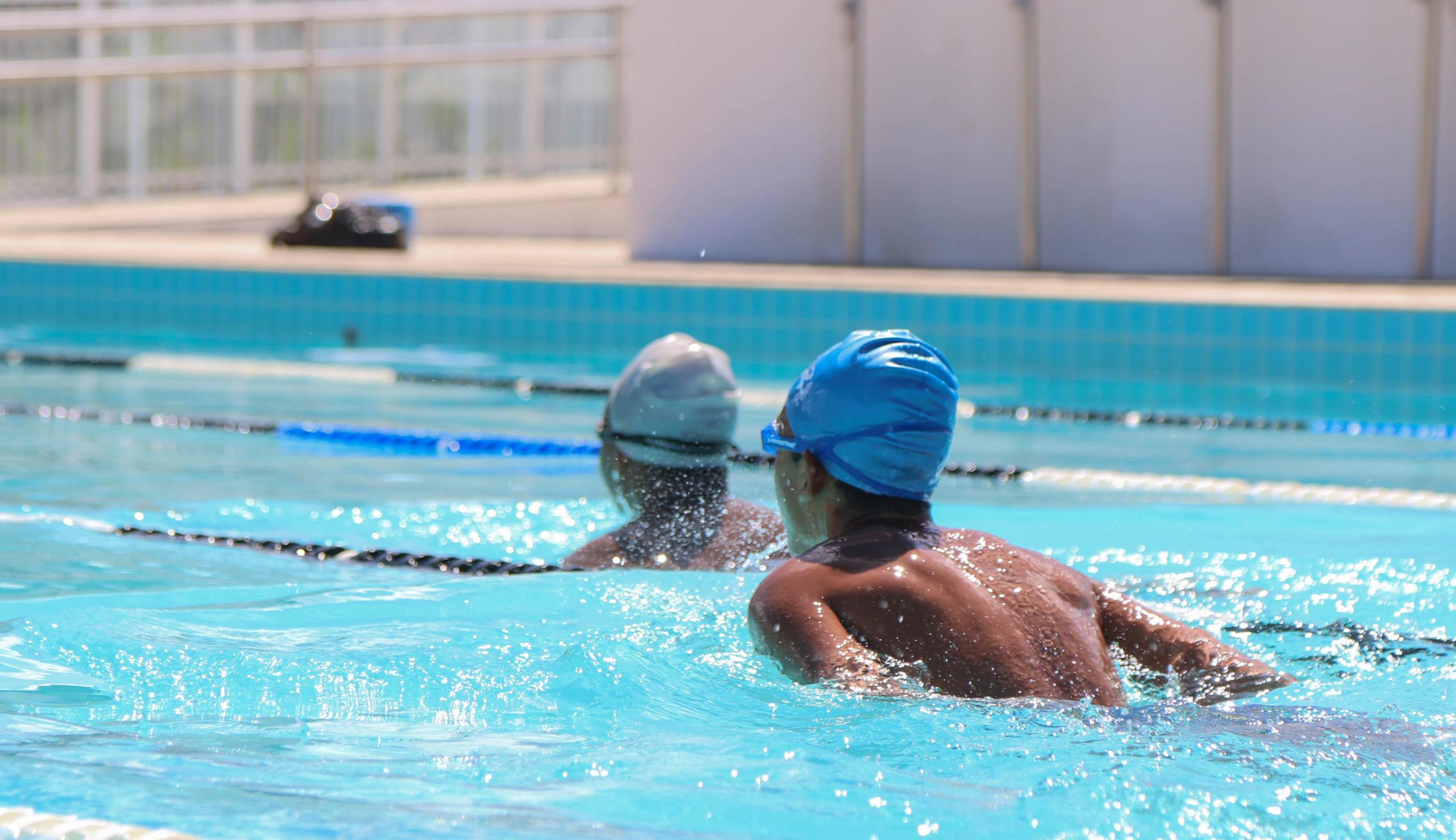 Atleta baiano participa de campeonato de natação em Maceió