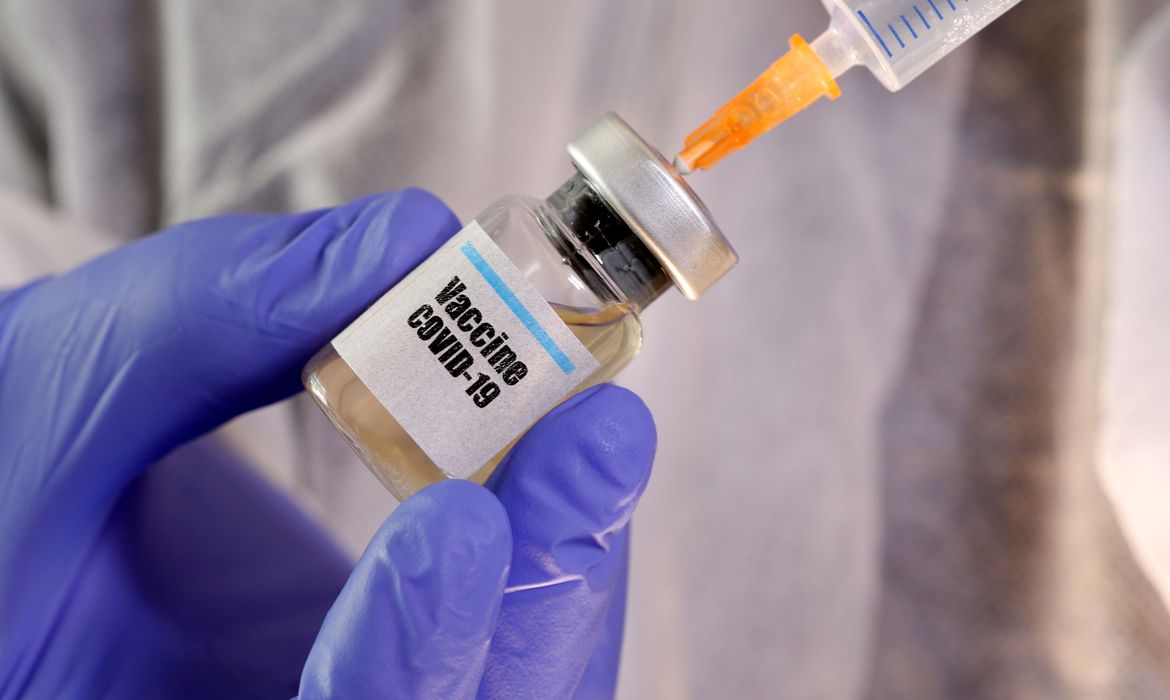 OMS espera a produção de milhões de vacinas contra o coronavírus este ano