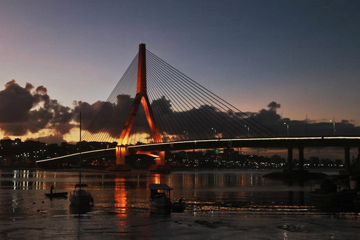 Primeira ponte estaiada da Bahia é inaugurada em Ilhéus