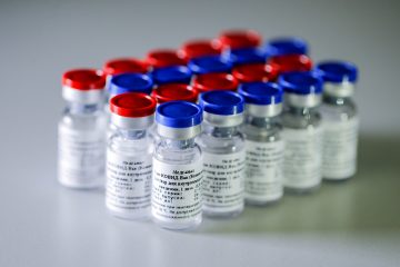 Bahia anuncia acordo para comprar 50 milhões de doses de vacina russa