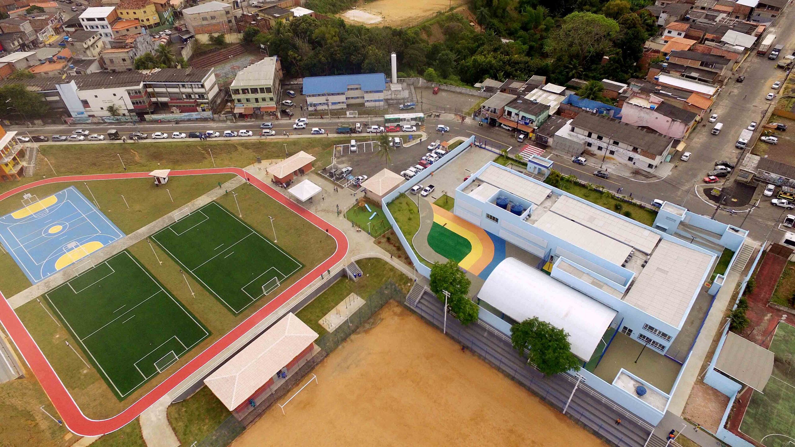 Cajazeiras ganha Arena Pronaica e nova Escola Ulysses Guimarães