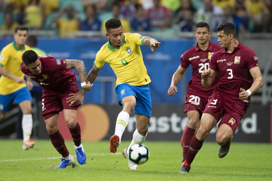Sem Neymar, Brasil enfrenta a Venezuela no Morumbi
