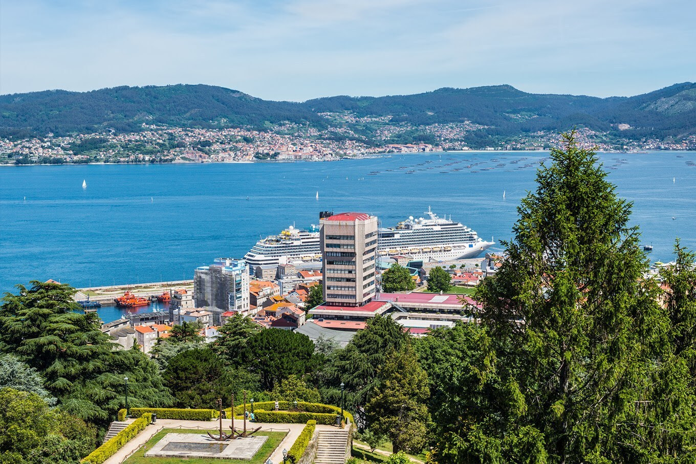 Vigo atrai pelas praias, gastronomia e montanhas