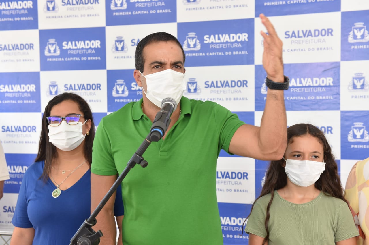 Bruno Reis inaugura primeira obra como prefeito de Salvador