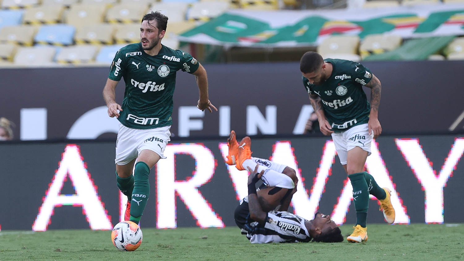 Palmeiras bate Santos e conquista Libertadores pela segunda vez