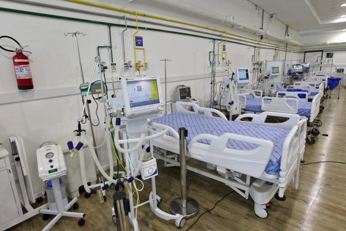 Hospital de Campanha Arena Fonte Nova abre mais dez leitos UTI para Covid-19