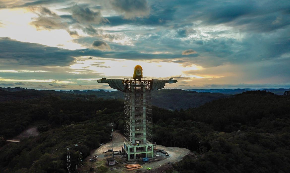 Cidade no RS terá estátua de Cristo maior que a do Rio de Janeiro