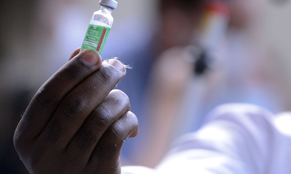 Governo anuncia a distribuição de mais 4,4 milhões de vacinas contra a Covid-19