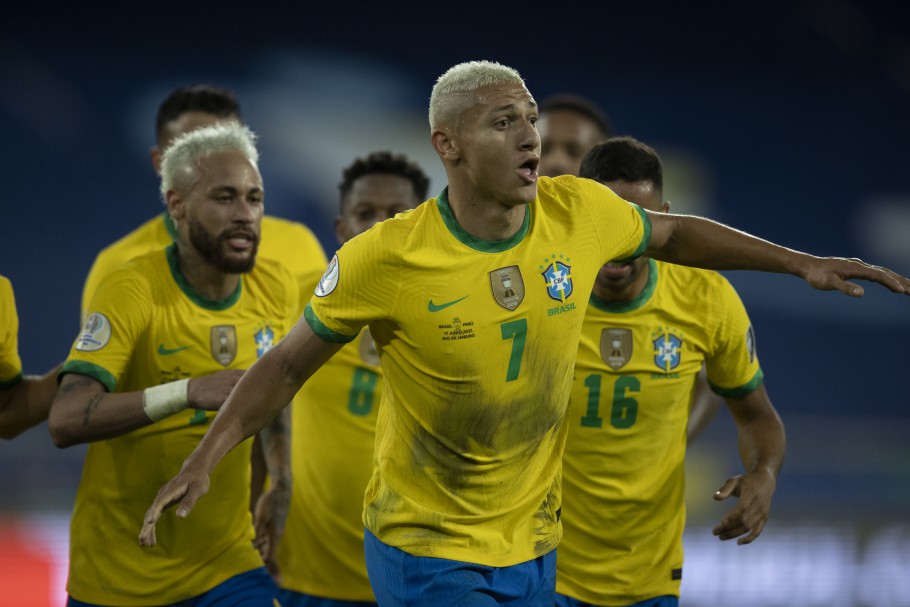 Seleção Brasileira chega a nove vitórias consecutivas