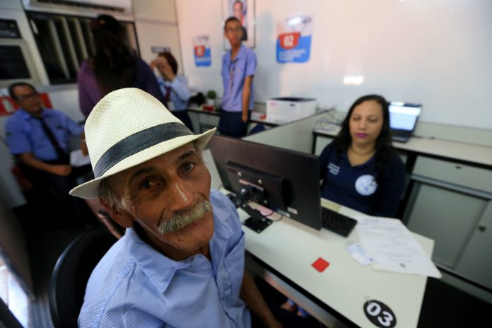 Bahia mantém suspensão para recadastramento de aposentados e pensionistas