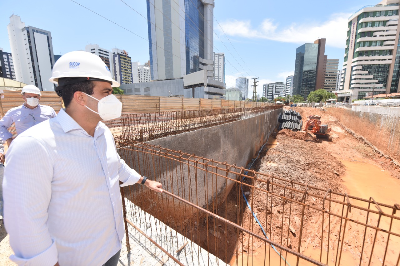 Intervenções visam destravar tráfego na Avenida Tancredo Neves