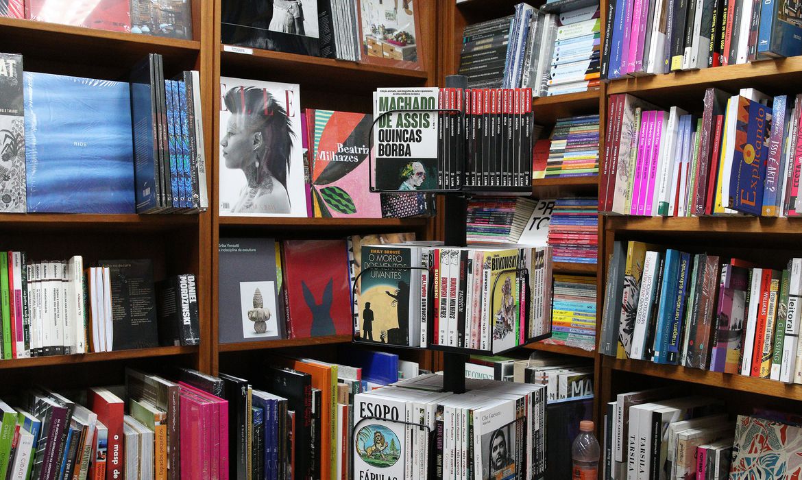 Venda de livros registra aumento de 30,5% no Brasil
