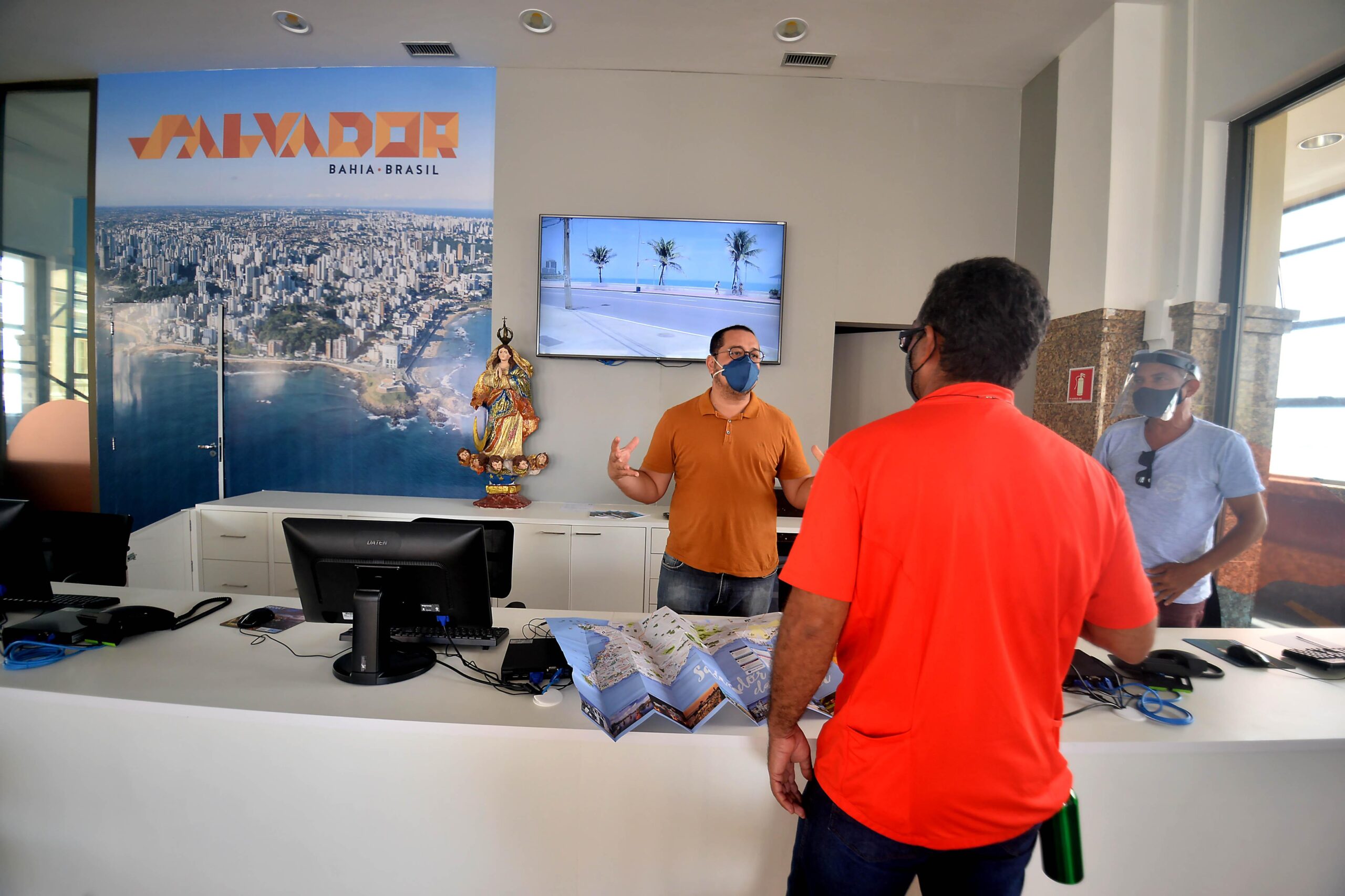 Centro de Atendimento ao Turista oferece suporte a visitantes em Salvador