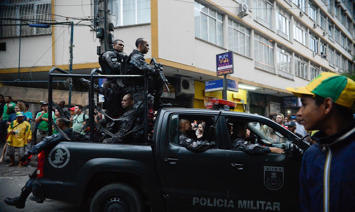 Região Metropolitana do Rio registrou 4,6 mil tiroteios no ano passado