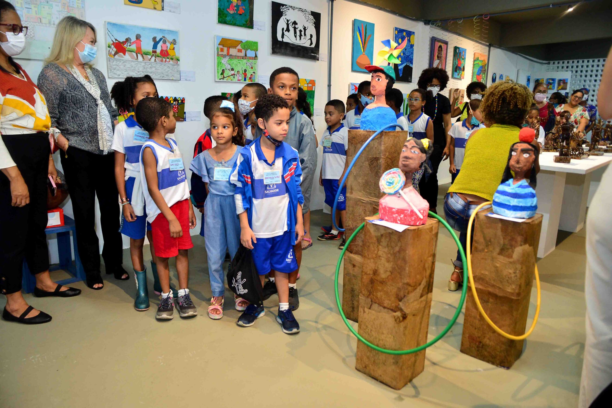 Galeria das Artes reúne peças produzidas por alunos da Fundação Cidade-Mãe