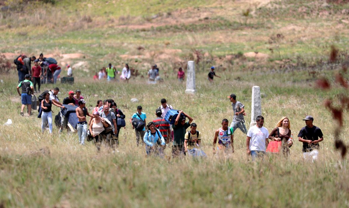 IBGE firma acordos com ONU para recensear imigrantes e refugiados
