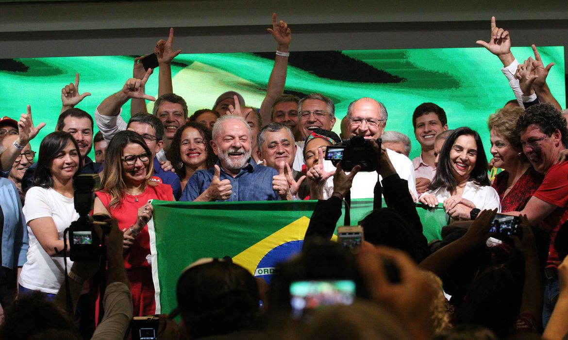 Lula diz que combate à miséria é a sua grande missão