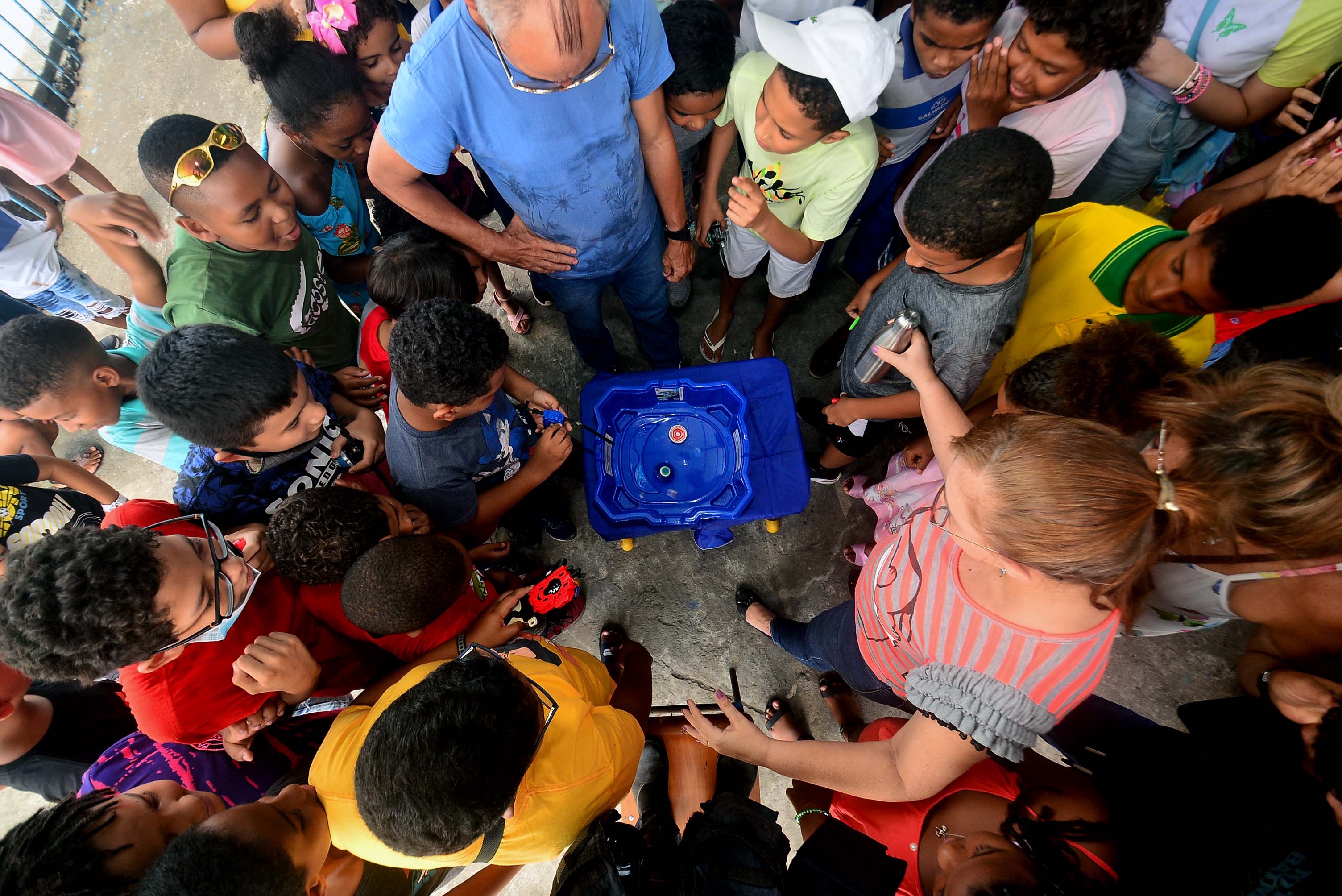 Escola municipal aposta em jogo para combater evasão escolar