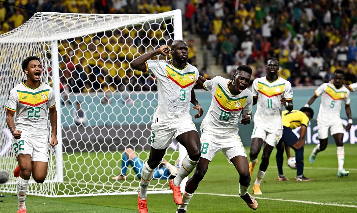 Senegal coloca continente africano nas oitavas da Copa