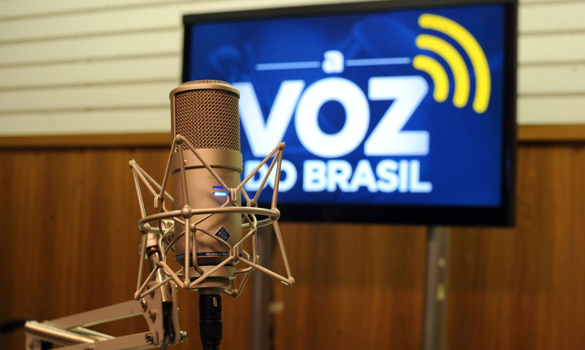 Governo divulga calendário de flexibilização de A Voz do Brasil