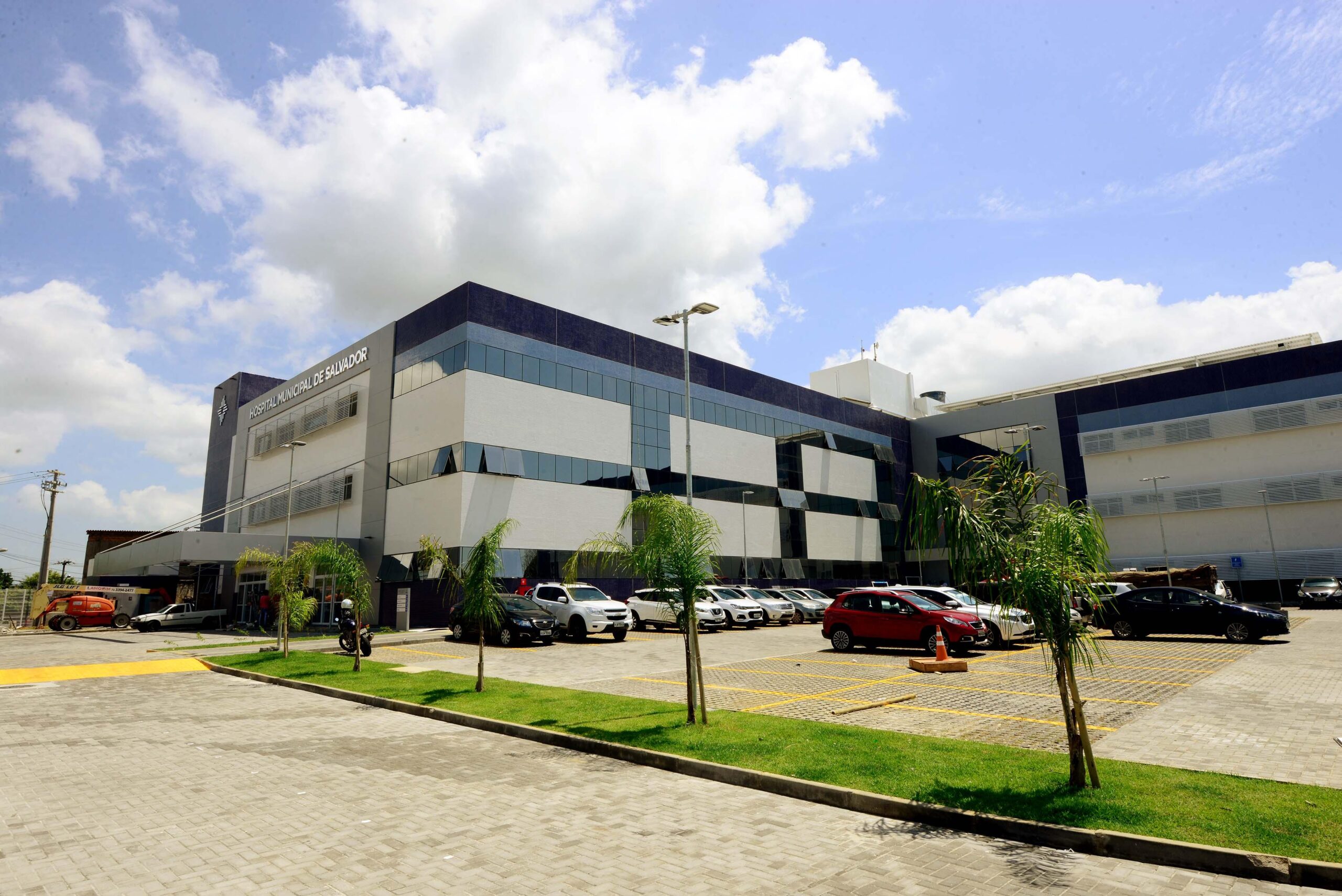 Hospital Municipal de Salvador amplia rol de procedimentos cirúrgicos