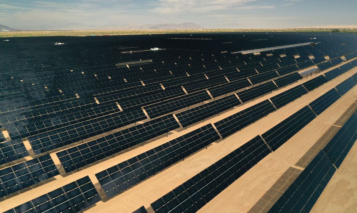 Geração de energia solar terá isenção fiscal para placas fotovoltaicas