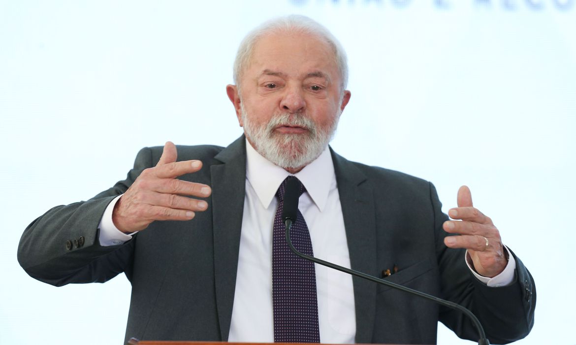 Lula mantém agenda interna no Alvorada pelo menos até amanhã (29)