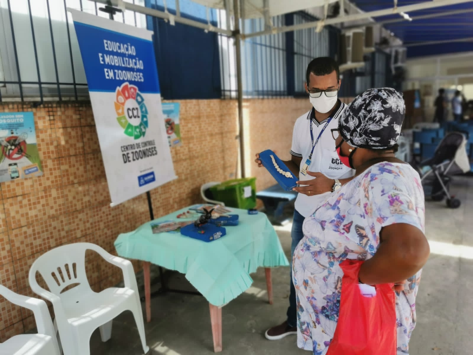 CCZ promove estande itinerante para mobilização dos cidadãos contra o Aedes